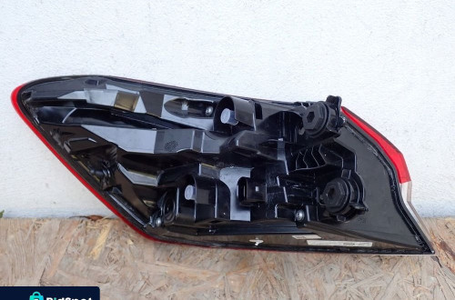 LAMPA PRAWA TYLNA PRAWY TYŁ AUDI Q4 E TRON 89A F4B 2021- 89A945092B