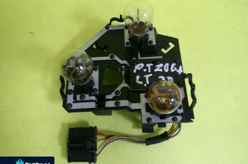 WKŁAD LAMPY LEWY TYŁ PEUGEOT 206+ PLUS 09-12 3D 11-8058CAN NR305