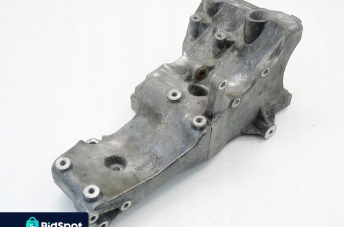 Łapa Silnika 2.0 20V Passat B5.5 Audi A4 B6 B7 A6 06B903143L