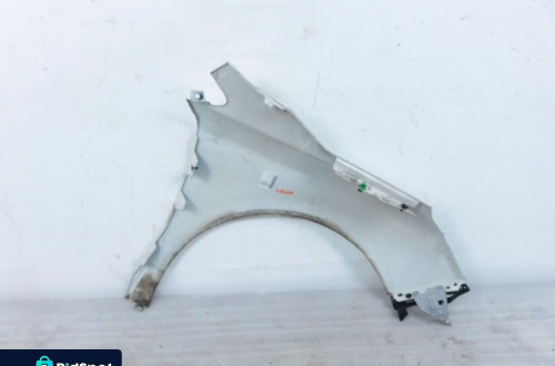 BŁOTNIK LEWY PRZEDNI CITROEN C4 II (B7)  KWE