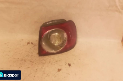 * LAMPA TYLNA PRAWA TYŁ PRAWO VOLKSWAGEN V PLUS
