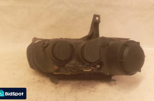* LAMPA PRZEDNIA LEWA PRZÓD LEWO ALFA ROMEO 159