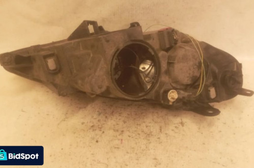 .  PRZOD PRZEDNIA LAMPA LEWA PEUGEOT 807