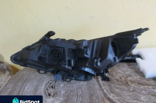 LAMPA PRZÓD PRAWA OPEL ASTRA K 5 V FULL LED