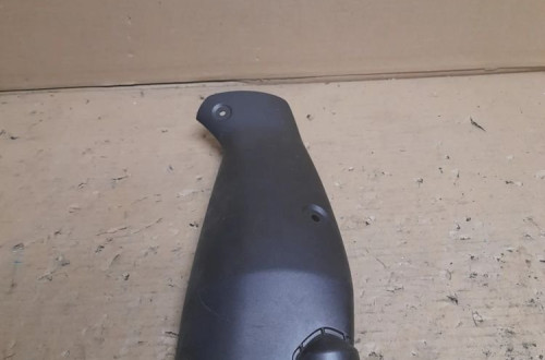 YAMAHA YZF-R Plastik przedni wewnętrzny 14b-2837l1l 2860364