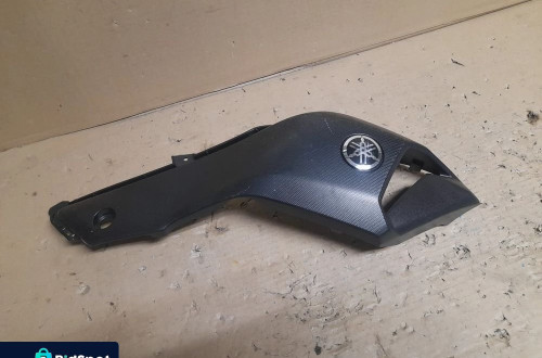 Yamaha FZ-07 Prawa osłona zbiornika plastikowa OEM FZ07 MT07 2014 2015 2016 2017