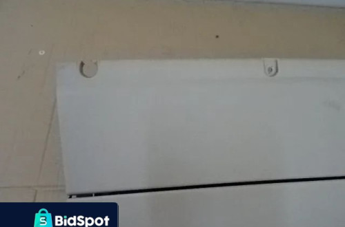 SCHOWEK PASAŻERA VW BORA NR256