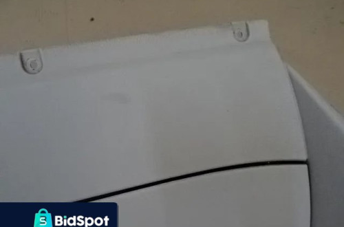 SCHOWEK PASAŻERA VW BORA NR256