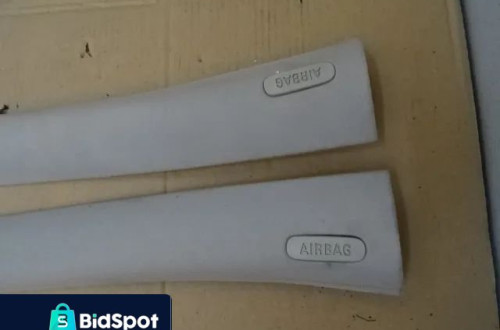 OSŁONA NAKŁADKA SŁUPKA PRZÓD OPEL ASTRA II G KOMBI NR155