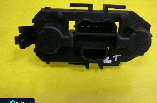 WKŁAD LAMPY LEWY TYŁ SEAT TOLEDO II 1M5945259 NR282