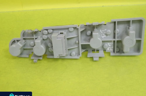 WKŁAD LAMPY PRAWY TYŁ AUDI A2 NR213