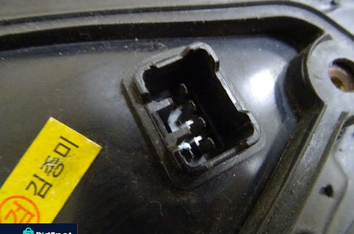 LUSTERKO LEWE ELEKTRYCZNE HYUNDAI SONATA 98-04 NR23