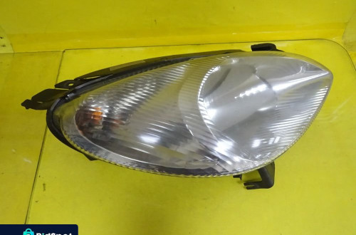 REFLEKTOR LAMPA PRAWA VALEO CITROEN XSARA PICASSO 8631494980 / 89300200 NR293