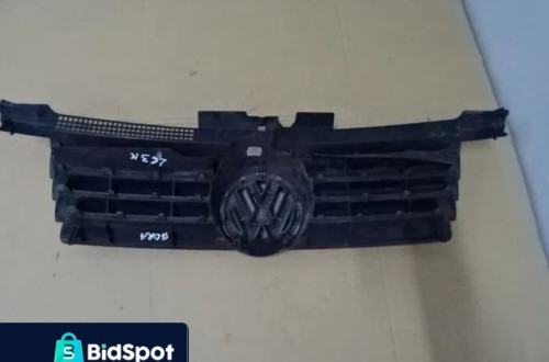 GRILL ATRAPA VW BORA LAK:LC3K NR127