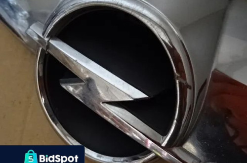 GRILL ATRAPA OPEL CORSA D NR129
