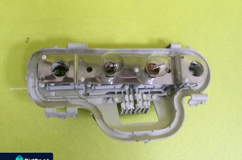 WKŁAD LAMPY LEWY TYŁ OPEL ASTRA II HB 29059010 NR102