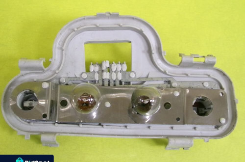 WKŁAD LAMPY LEWY TYŁ OPEL ASTRA II HB 29059010 NR102