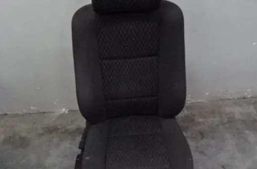 FOTEL PRAWY PRZÓD BMW E46 KOMBI NR452