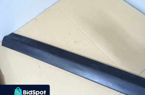 BLENDA LISTWA KLAPY OPEL ZAFIRA A NR44