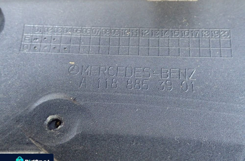 ZDERZAK PRZÓD PRZEDNI MERCEDES CLA 2 II 118 AMG