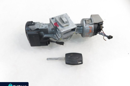 STACYJKA FORD S-MAX I 3M513F880AD
