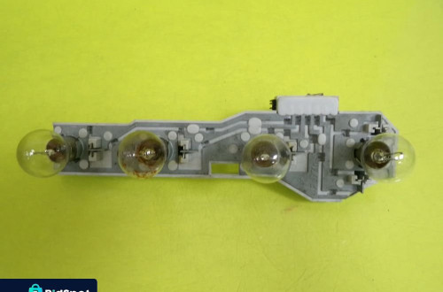 WKŁAD LAMPYLEWY TYŁ SKODA FABIA I 6Y9945257 KOMBI NR139
