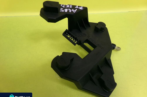 WKŁAD LAMPY PRAWY TYŁ  AUDI A4 B5 SEDAN NR119