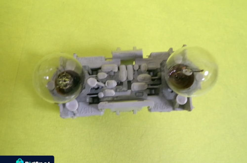 WKŁAD LAMPY PRAWY TYŁ FIAT PUNTO CABRIO NR230