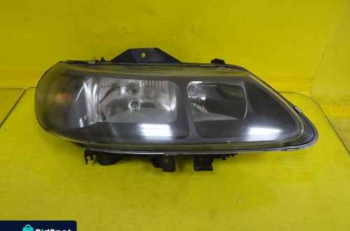 REFLEKTOR LAMPA PRAWA RENAULT LAGUNA I LIFT 98-01 NR257