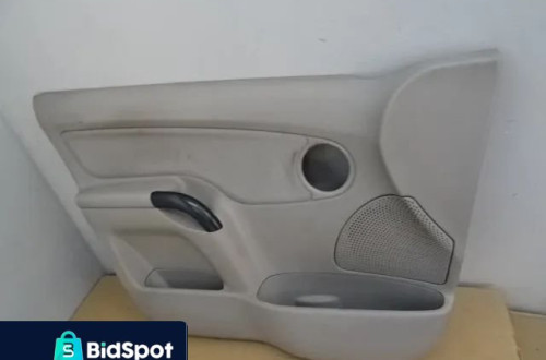 BOCZEK BOCZKI DRZWI CITROEN C3 NR186