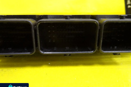 KOMPUTER SILNIKA RENAULT ESPACE GRAND ESPACE IV  0281012659 / 8200560320 NR766