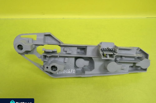 WKŁAD WKŁADKA LAMPY PRAWY TYŁ RENAULT MODUS NR189