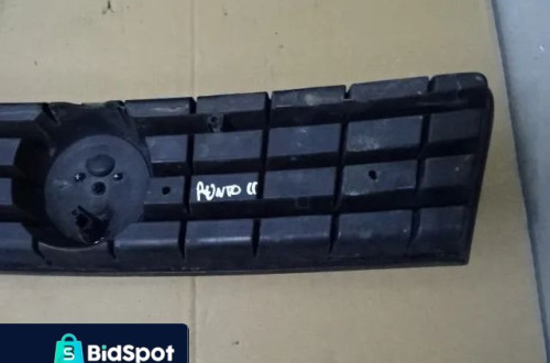 GRILL ATRAPA FIAT PUNTO II LIFT 46849441 NR128