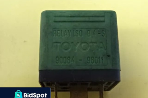 PRZEKAŹNIK TOYOTA COROLLA 90084-98011 NR1006