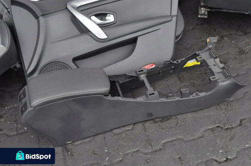 RENAULT LAGUNA III FOTELE KANAPA BOCZKI TUNEL EUROPA