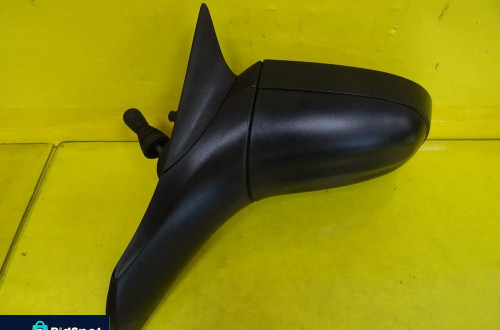 LUSTERKO LEWE MANUALNE OPEL CORSA B NR461