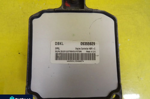 KOMPUTER SILNIKA OPEL CORSA C  09355929 / D98005 NR743