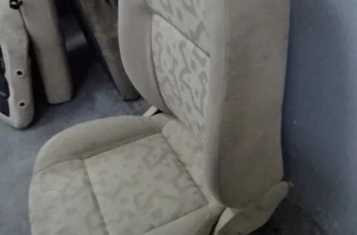FOTEL PRAWY PRZÓD VW BORA NR393
