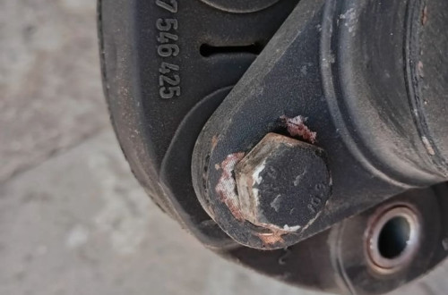 bmw e87 e90 e91 e82 2.0d wal napedowy 7565290 7546425