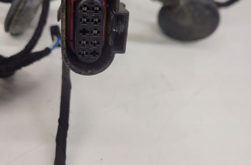 WIĄZKA DRZWI LEWY TYŁ AUDI Q7 4L0971687L KEYLESS