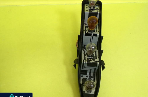 WKŁAD LAMPY LEWY TYŁ RENAULT SCENIC II 03-06 NR166