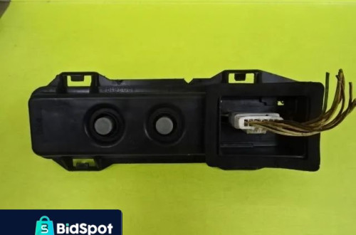 WKŁAD LAMPY LEWY TYŁ PEUGEOT 307 KOMBI-SW NR67