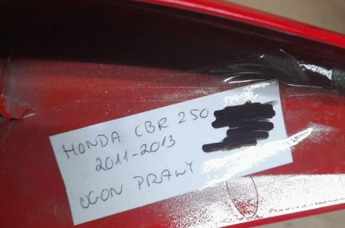 OWIEWKA OSLONA OGON PRAWY HONDA CBR250R 11-13