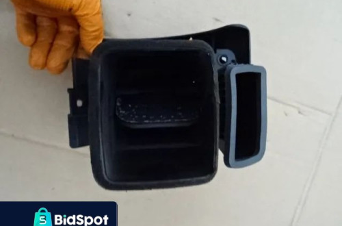 KRATKA NAWIEWU PRAWY PRZÓD OPEL ZAFIRA A NR99