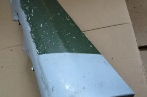 PRÓG LEWY NAKŁADKA PROGU BMW E46 KOMBI NR79