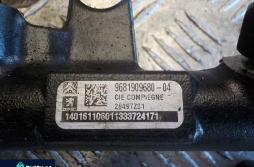 CITROEN DS5 2.0 DCI LISTWA WTRYSKOWA 9681909680-04