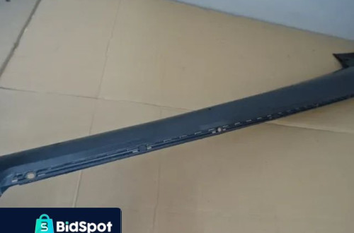 PRÓG NAKŁAKA PROGU PRAWA AUDI A6 C5 SEDAN NR58