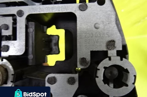 WKŁAD WKŁADKA LAMPY PRAWY TYŁ BMW E46 NR61