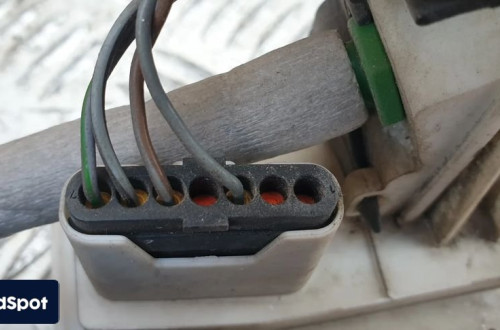 mercedes w169 w245 zamek drzwi prawy przód przedni 1697202835 4PIN