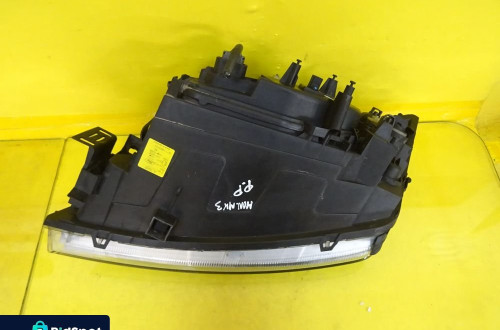 REFLEKTOR LAMPA PRAWA XENON FORD MONDEO MK3 1S71-13005-CJ / 0301174272 NR249